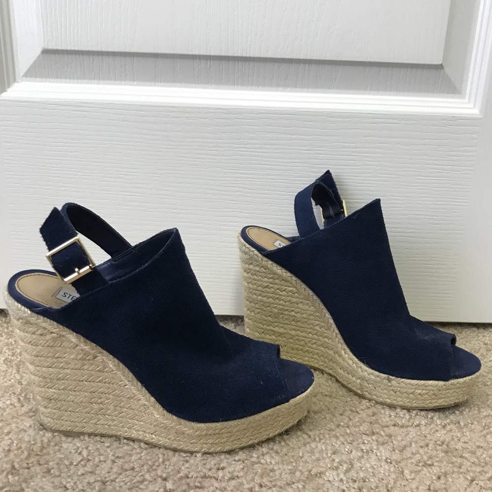 Steve Madden Navy Suede Wedge